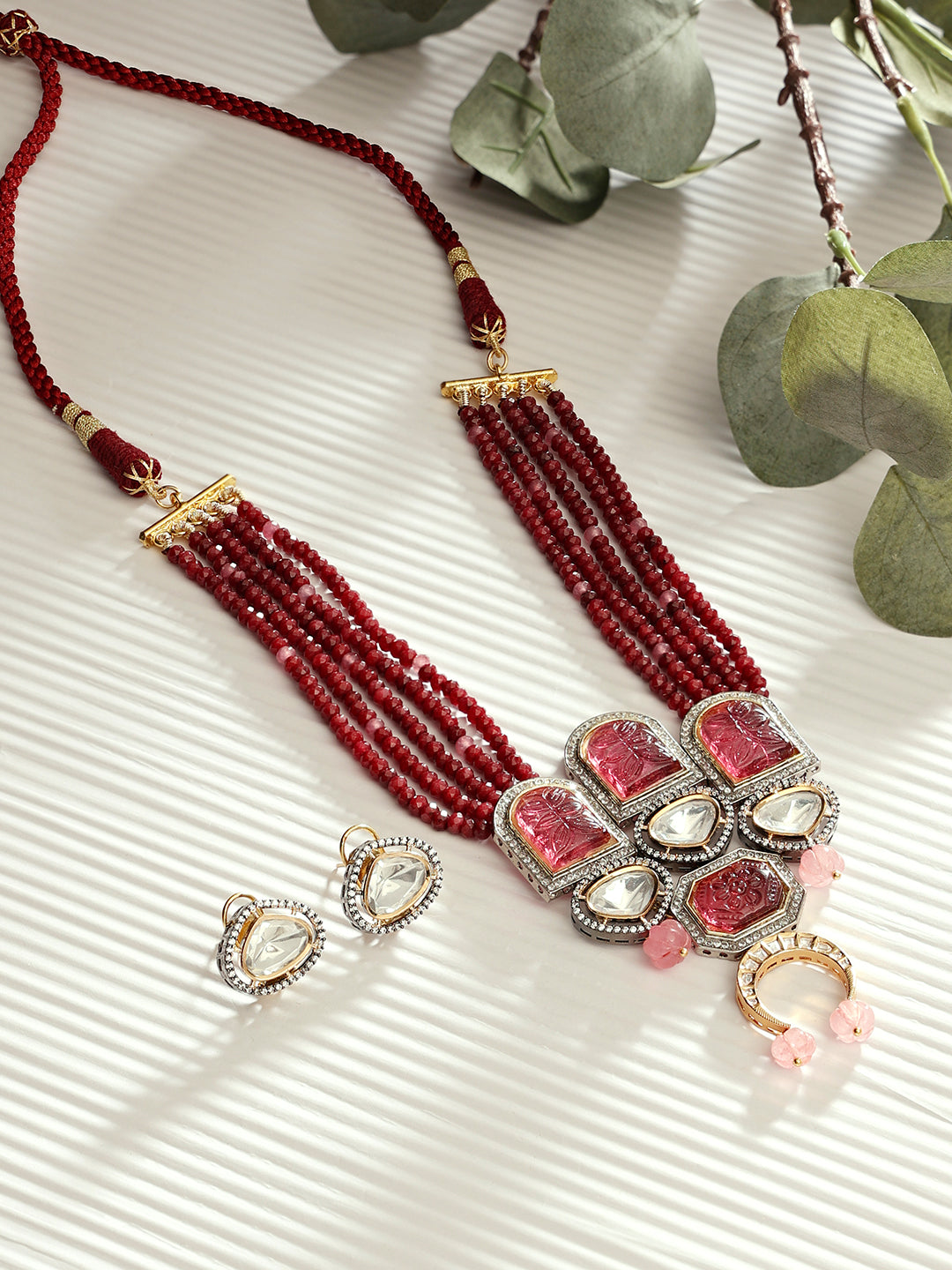 Royal Red Antqiue Necklace Set